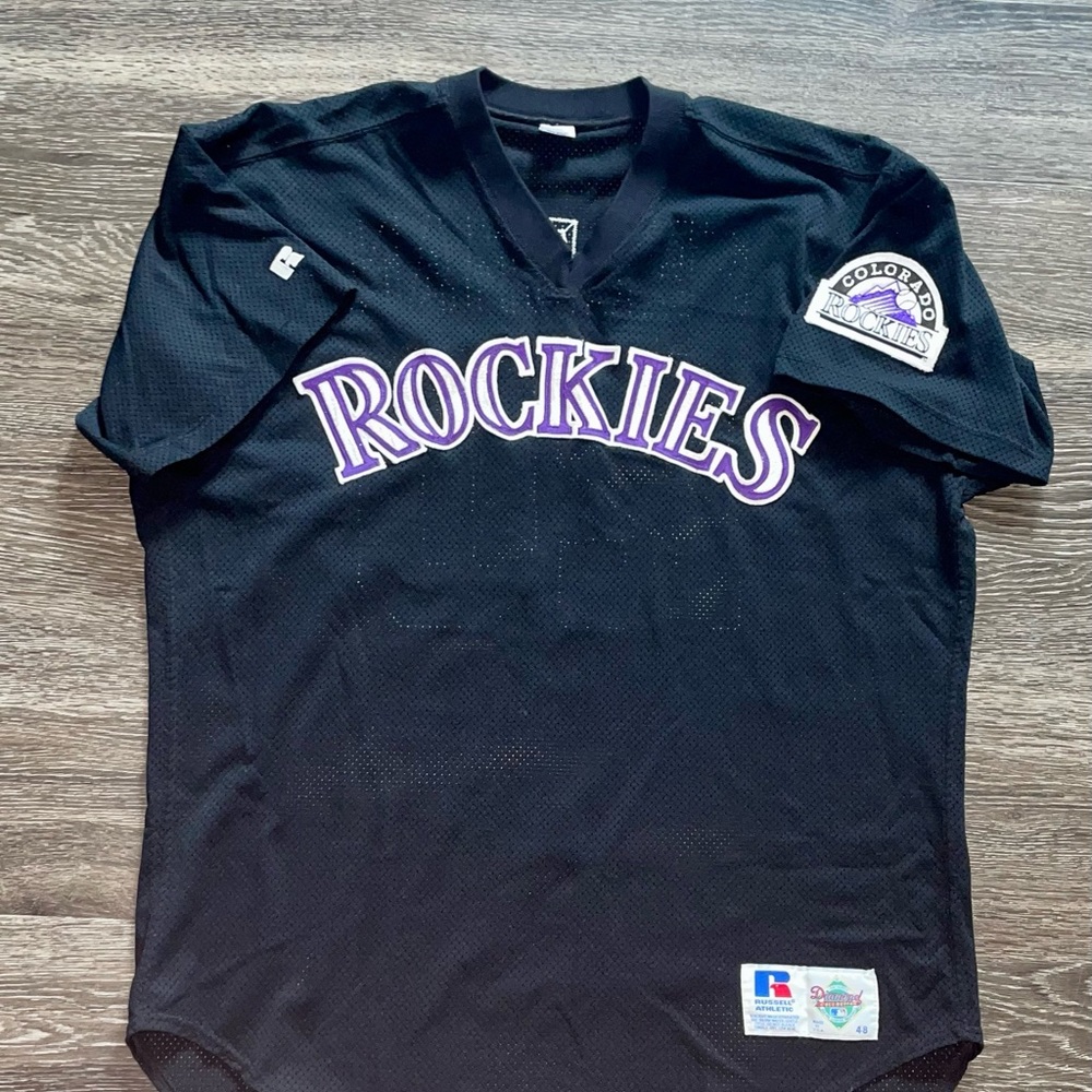 VINTAGE AUTHENTIC RUSSELL ATHLETIC COLORADO ROCKIES SEWN SIZE 48 PULLOVER JERSEY